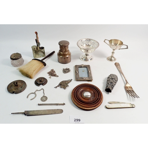 299 - A box of scrap silver and other items including silver plated swizzle stick, silver bladed mother of... 