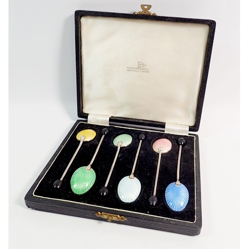 311 - A set of six Walker & Hall harlequin silver plated enamel coffee spoons with coffee bean terminals, ... 