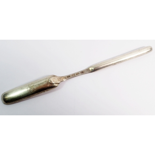 333 - An Irish silver marrow scoop, 23.5cm long, Dublin 1802, Samuel Neville, 52.8g