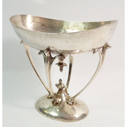 336 - An Arts and Crafts oval pedestal bon bon dish, Elkington & Co. Glasgow 1908, 13.5cm tall, 279g