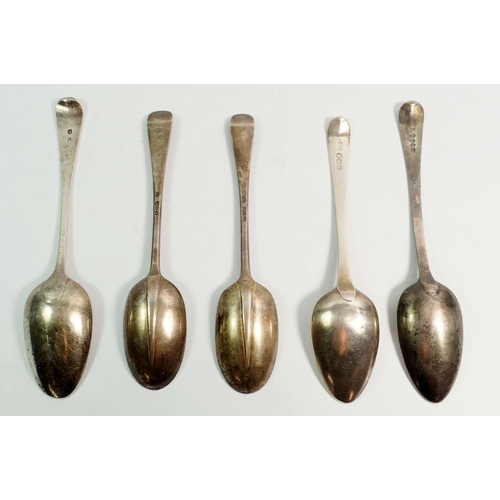 347 - A pair of silver rat tail serving spoons, London 1905, Goldsmiths & Silversmiths Co., two Georgian s... 