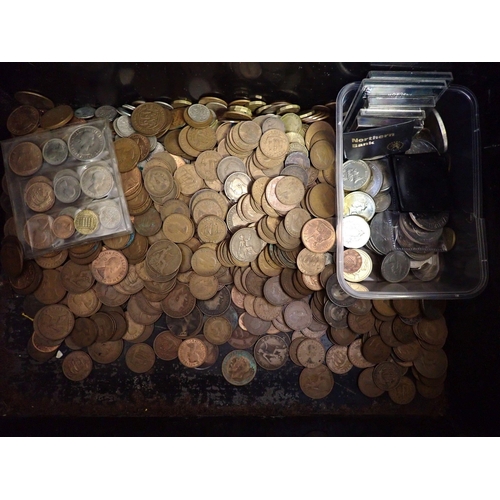 620 - A deed box of pre-decimal British coins including Victoria - Elizabeth II pennies, half pennies, far... 