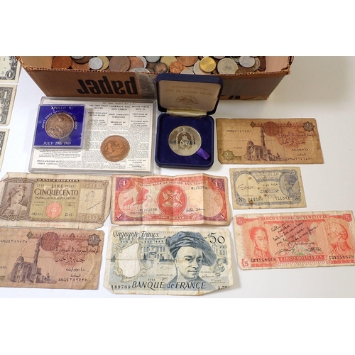 630 - A box of British and world coins including 1968 Mexican 25 Pesos, British coins Victoria - Elizabeth... 