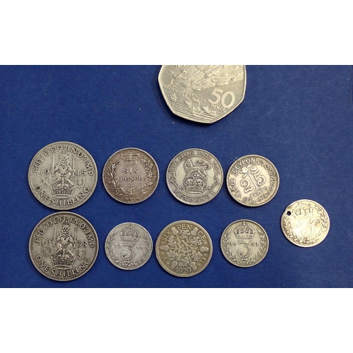 640 - A group of pre-decimal British and world coins including Victoria silver sixpence 1879, George V sil... 