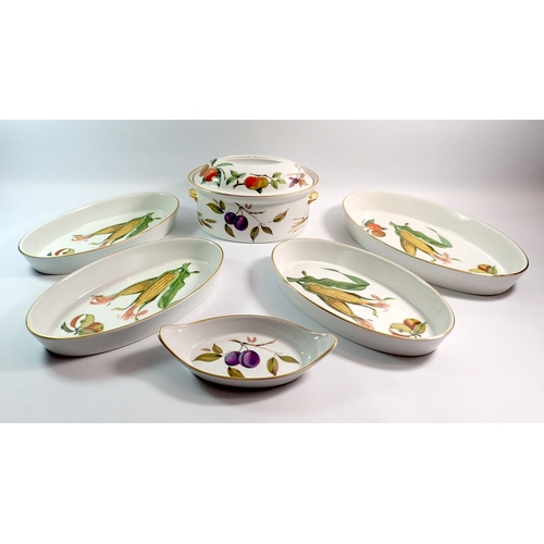 76 - A Royal Worcester Evesham large oval tureen and five various oval serving dishes