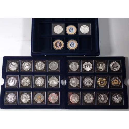 786 - A collection of 26 silver proof crown coins, Westminster Mint Elizabeth II lifetime of service colle... 