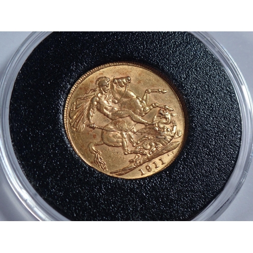 799 - A George V 1911 gold sovereign