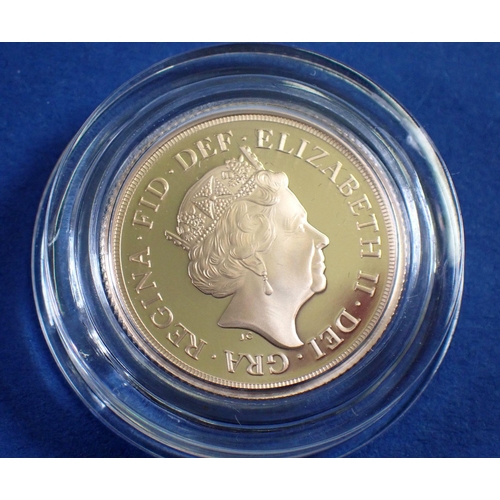 814 - An Elizabeth II gold proof sovereign in presentation box with certificate, issue: 5821 Cond: Unc