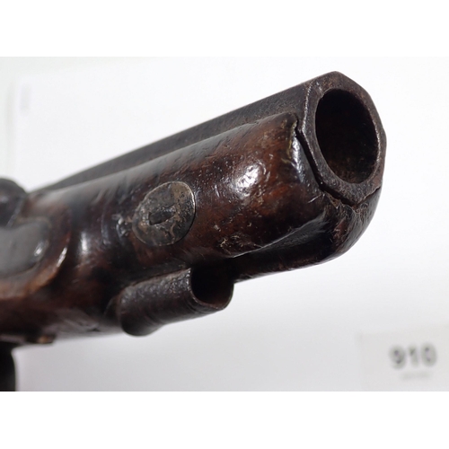 910 - An 18th century style flint lock pistol, the lock plate engraved H Smith, 23cm long