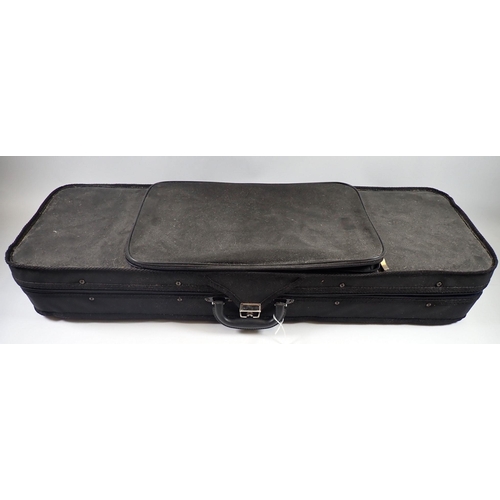 915 - An early 20th century hand made violin in fitted case, 14