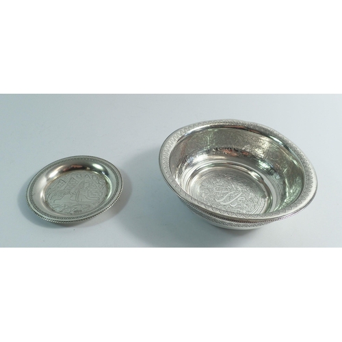 235 - An Egyptian 900 silver bowl and small dish, bowl 12cm diameter, 130g total weight