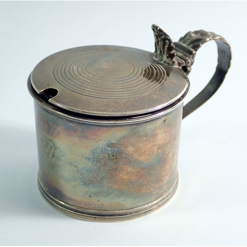 291 - A Georgian silver mustard pot with hinged lid, London 1826 by Richard Pearce and George Burrows, 109... 