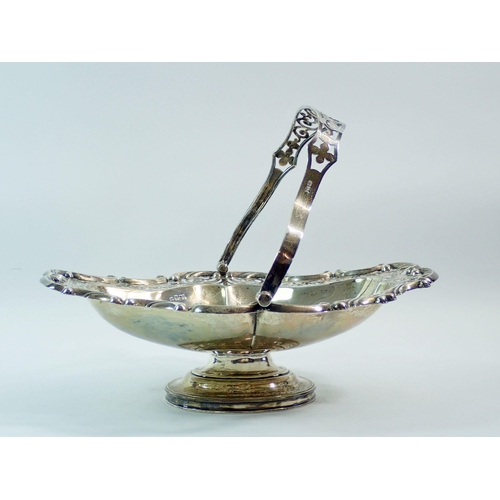 330 - A silver basket with pierced and scrollwork borders, 470g, Sheffield 1903 by Leversley Bros