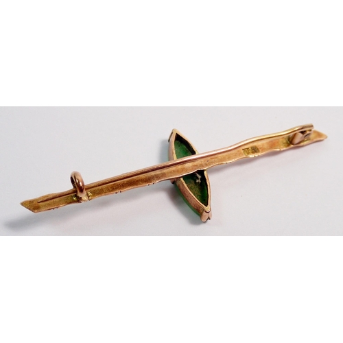 354 - A Chinese 18 carat gold bamboo bar brooch set marquise cut jade, 5.5cm wide, jade 1.5 x 0.5cm, 2.8g