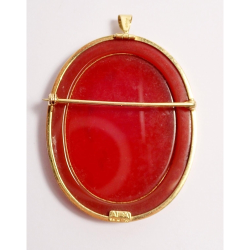 365 - An 18 carat gold and carved agate cameo brooch, 5 x 4cm