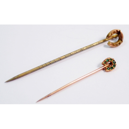 369 - Two 9 carat gold horseshoe stick pins - one boxed, an Edwardian 9 carat gold spider pendant (a/f) an... 