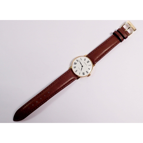 462 - A Garrard Incabloc vintage gentleman's gold plated watch on leather strap