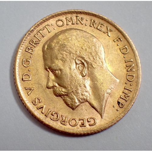 496 - A George V 1911 gold half sovereign