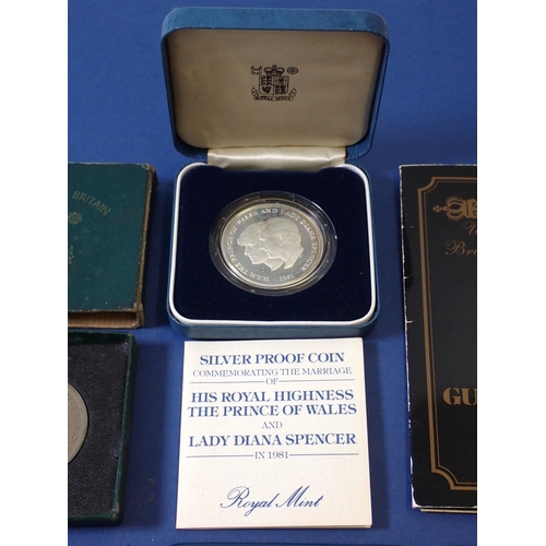 515 - A group of various British and World coins including a silver proof Prince and Princess of Wales cro... 