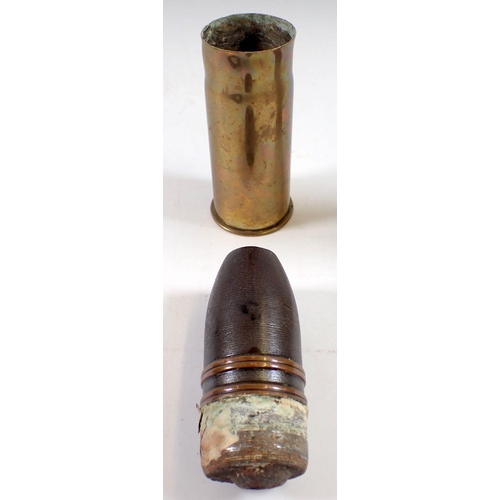 610 - A pair of WWI shells (deactivated) 16cm