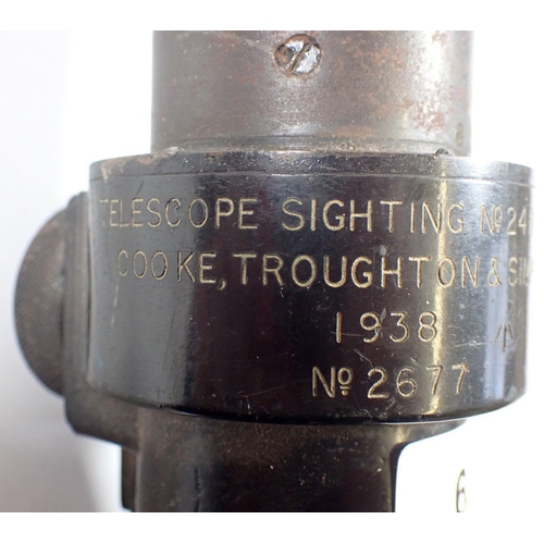 631 - A WWII gun sight No 24B Mk V by Cooke Trougton and Simms Ltd 1938, 39.5cm long