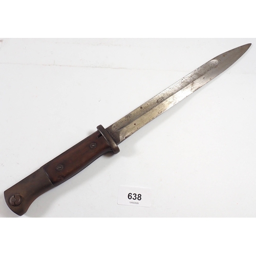 638 - A German WWII Hauser bayonet, dated 1937 No 3652, 38cm