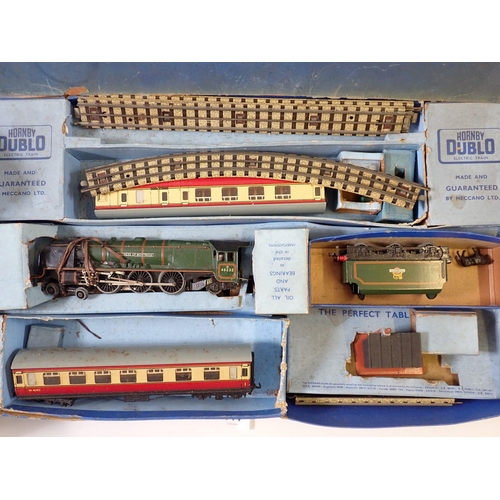 714 - A vintage Hornby Dublo Duchess of Montrose Electric train set - box a/f plus a Meccano power control... 