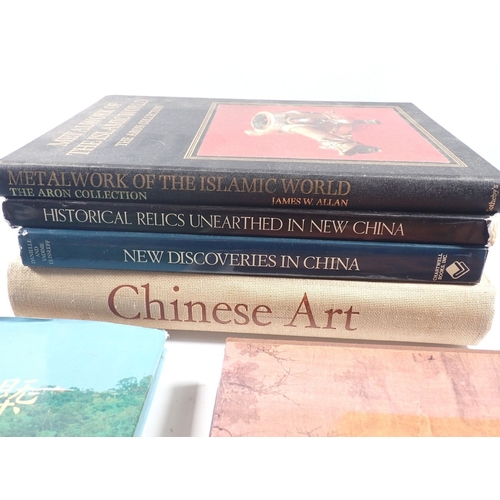 676 - A group of books on Chinese Art and Antiques including Metal Work of The Islamic World and Chinese A... 