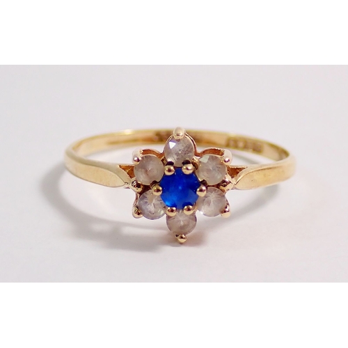289 - A 9ct gold floral blue and white stone cluster ring, 1.2g size O to P