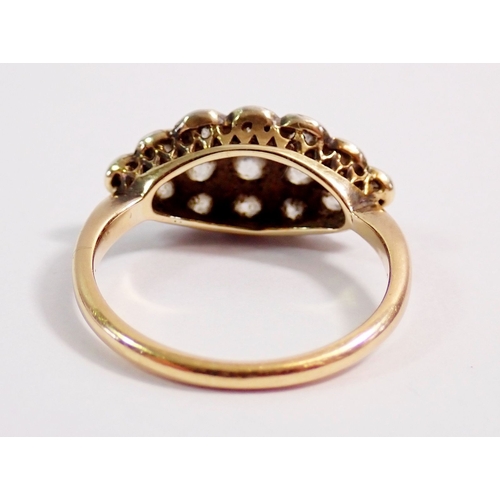 310 - An 18 carat gold diamond set oval ring, size M, 3g, 1.8 x 1cm