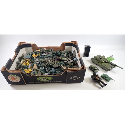 Lot 661       
