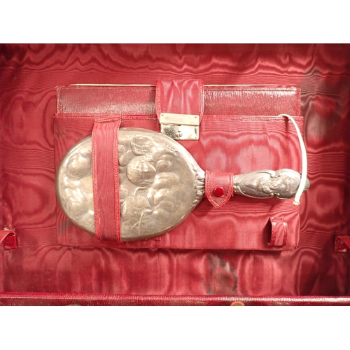 191 - A Victorian travelling toiletry case fitted eight silver and glass toiletry bottles, London 1900 by ... 