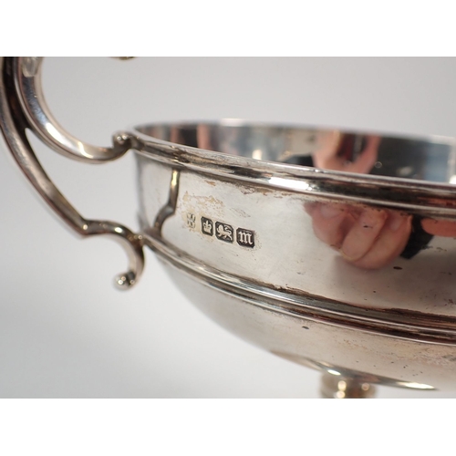 192 - A silver two handled bowl with scroll handles and pedestal base by Fordham & Faulkner, Sheffield 190... 