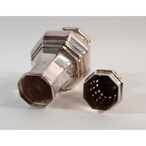 211 - A silver sugar caster by Hampton Utilities, Birmingham 1963, 17cm tall, 155g