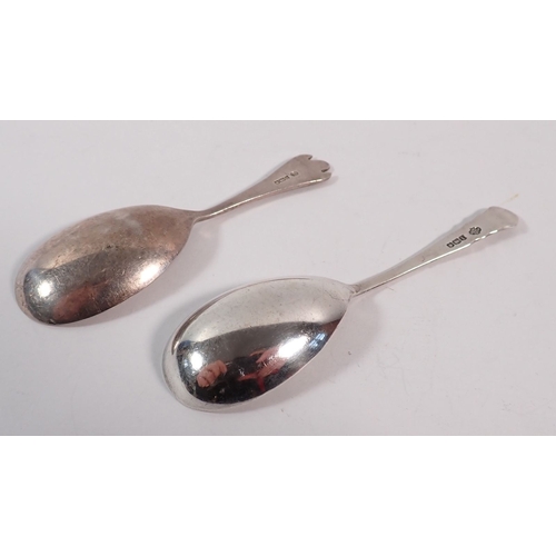 217 - Two silver caddy spoons, Sheffield 1928 and 1975