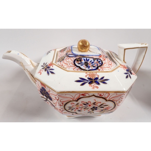 42 - An early 19th century Spode Imari tea service pattern No.2283 comprising teapot - a/f, covered sugar... 