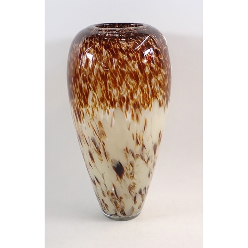 157 - A mottled tall glass vase, 35cm