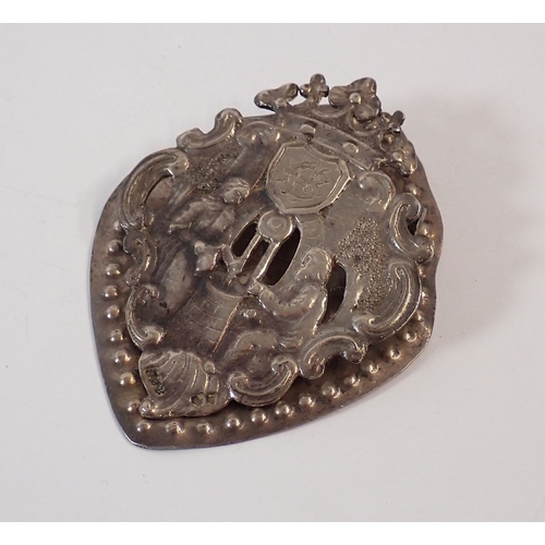 Lot 253       