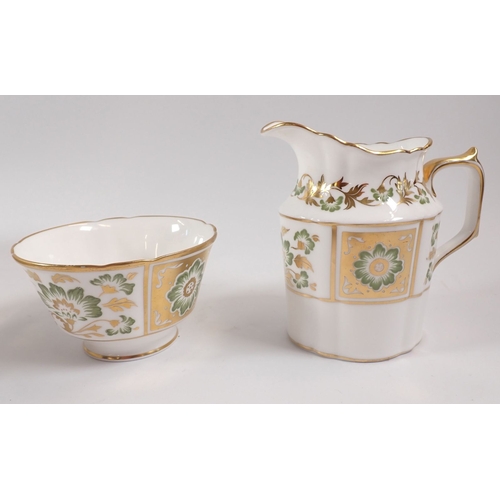 40 - A Royal Crown Derby 'Green Derby Panel' six person part dinner and tea service comprising six each o... 