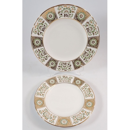 40 - A Royal Crown Derby 'Green Derby Panel' six person part dinner and tea service comprising six each o... 