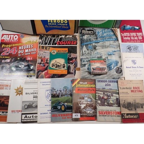 475 - A collection of motor racing magazines and programmes to include two folders of Motorsport circa 195... 
