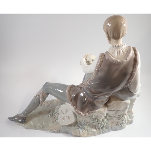 10 - A Lladro figure of Hamlet, 41cm tall
