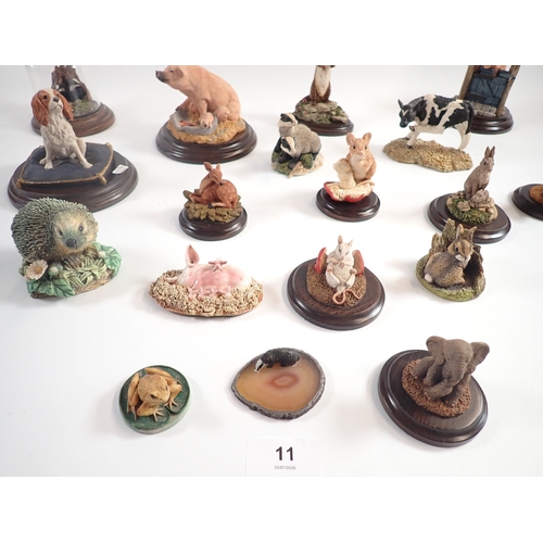 11 - A collection of animal groups by Border Fine Arts, Country Artists etc. including British Wildlife, ... 