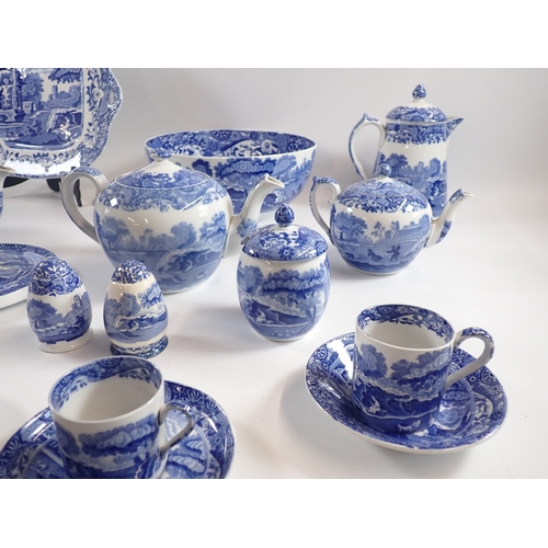 28 - A Copeland Spode Italian group including a graduated set of three teapots, stand, coffee pot, four c... 