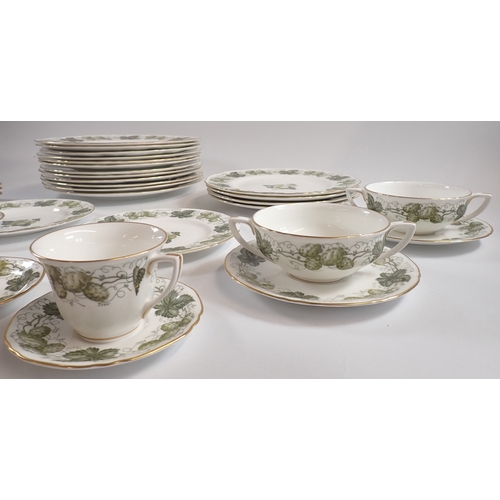 32 - A Royal Worcester part dinner service Hop Pattern including twelve dinner plates, four breakfast pla... 