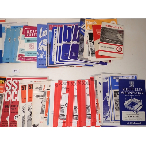 641 - Various 1960s & 1970s football programmes including Arsenal, Aston Villa, Blackburn, Tottenham, West... 
