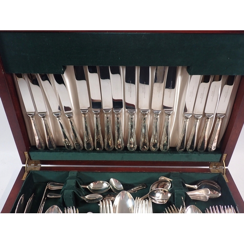 235 - An Elkingtons silver plated cutlery set - eight place settings, boxed