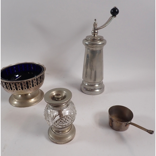 236 - A pair of salt and pepper mills, a manche a gigot leg of lamb bone holder, a cut glass box with asht... 