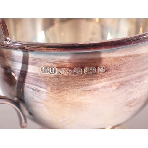 255 - A set of eight silver punch cups by Hampton Utilities, Birmingham 2004, 915g