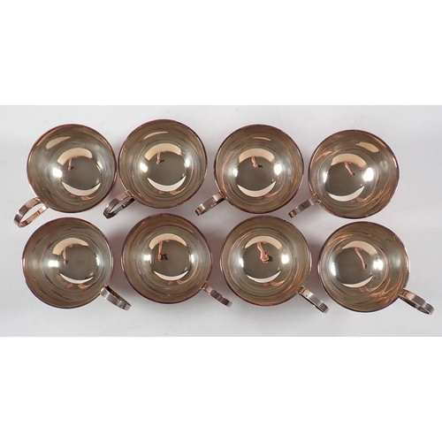 255 - A set of eight silver punch cups by Hampton Utilities, Birmingham 2004, 915g